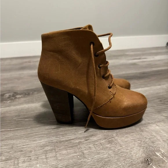 Steve Madden Raspy Booties - Picture 2 of 6